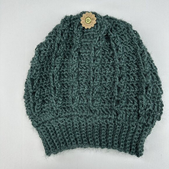 Handmade New Braided Lion RE-SPUN Yarn in Alpine Knit Beanie - Adult M/L - Picture 5 of 9